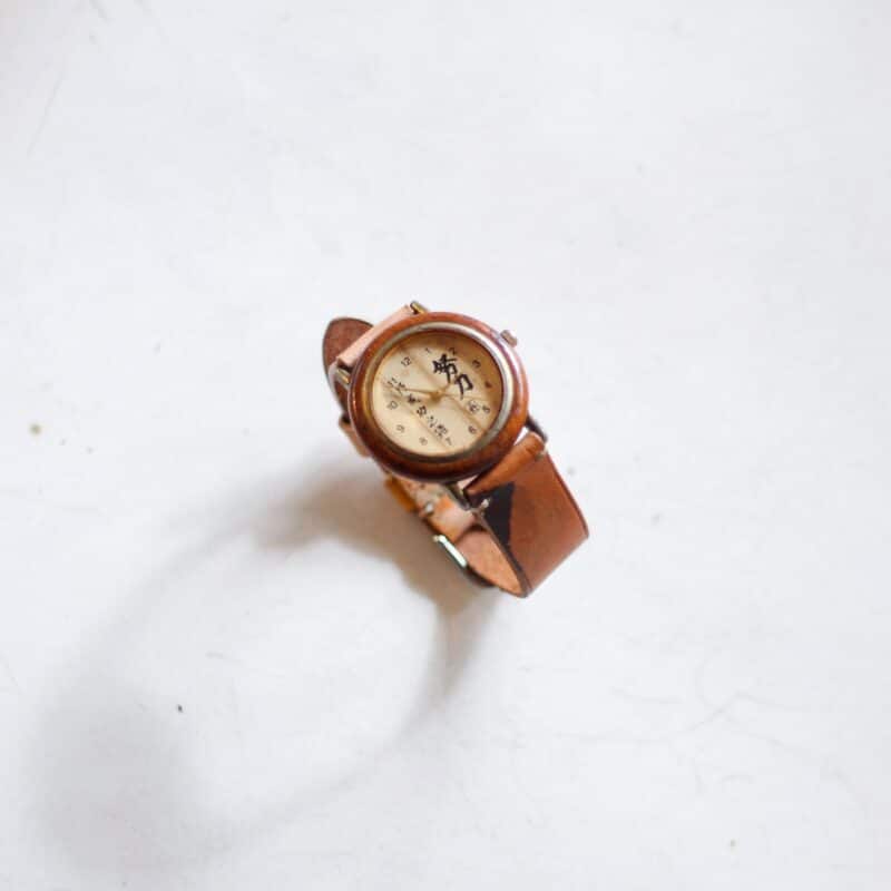 Ukiyoé – Handmade Leather Watch Strap with hand-Dye Art - Image 2